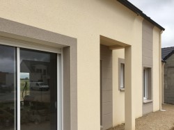 Détail finition et enduit maison neuve